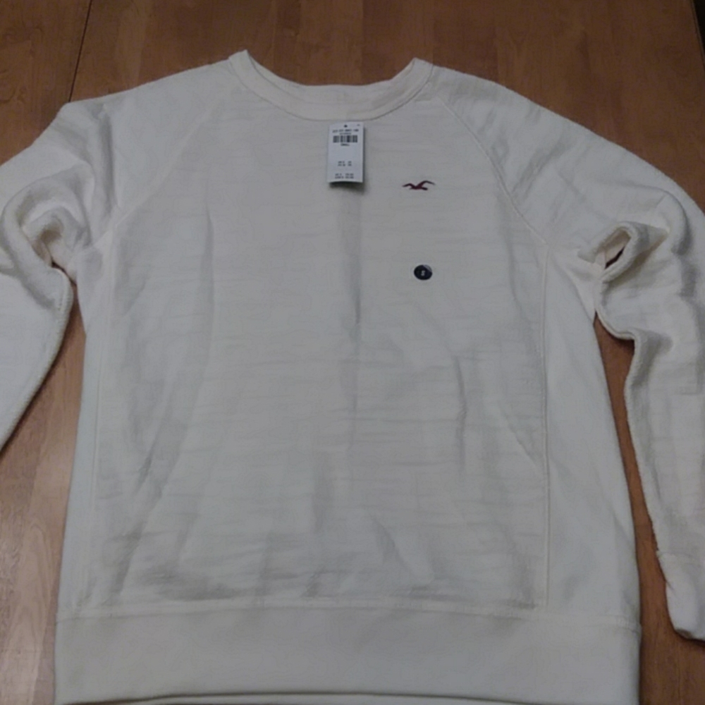 Long sleeve light sweater